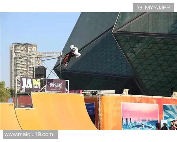 南京极限运动队在运动极限运动嘉年华中的精彩节奏表现点评与分析 南京极限运动队在运动极限运动嘉年华中的精彩节奏表现点评与分析