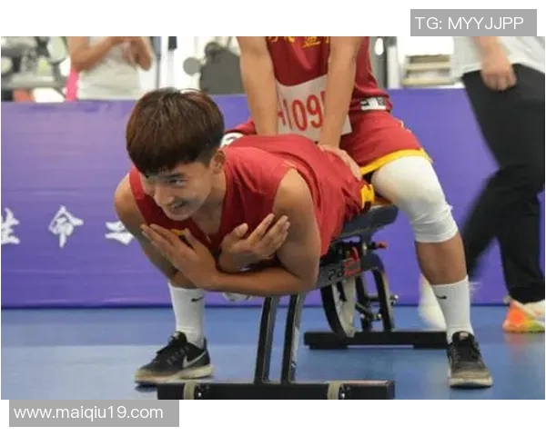 运动数据南京排球队的耐力训练与比赛表现分析探讨